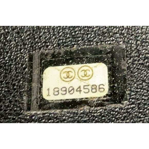 Chanel Timeless Clutch Quilted Patent Black - Picture 11 of 11